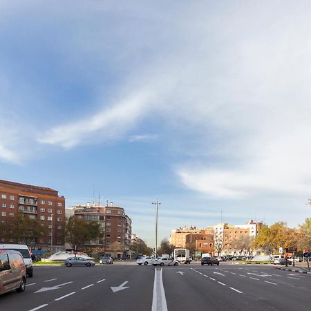 Ronda De Valencia Apartamento Мадрид Екстериор снимка