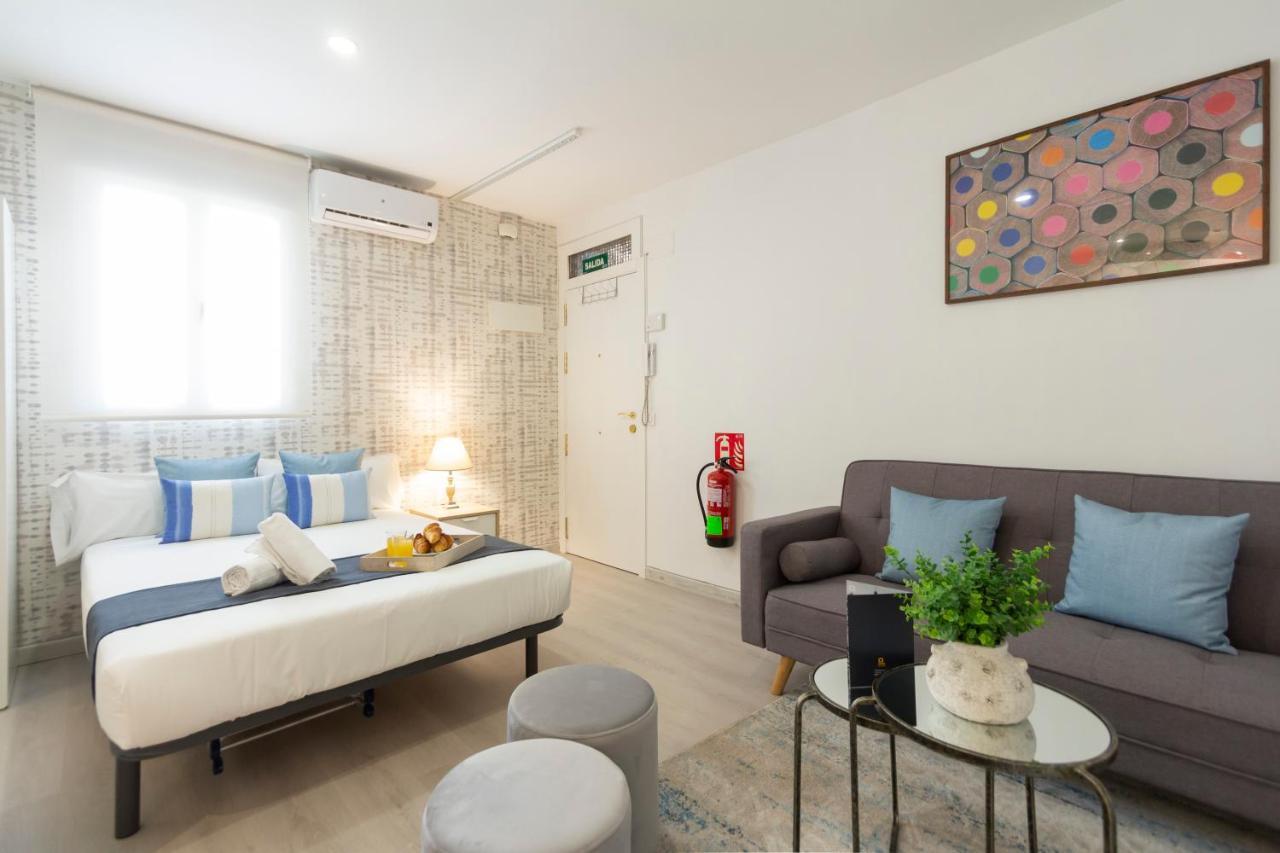 Ronda De Valencia Apartamento Мадрид Екстериор снимка