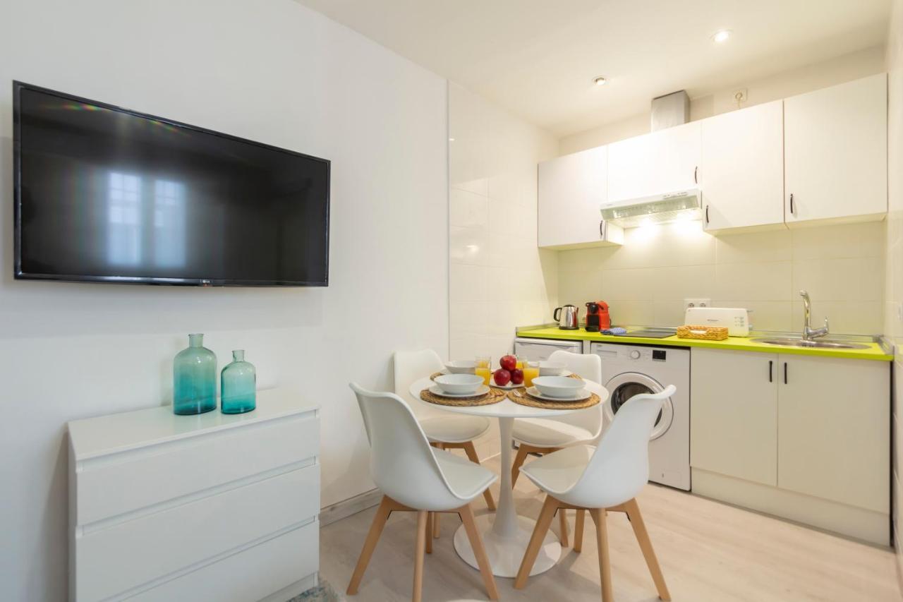 Ronda De Valencia Apartamento Мадрид Екстериор снимка